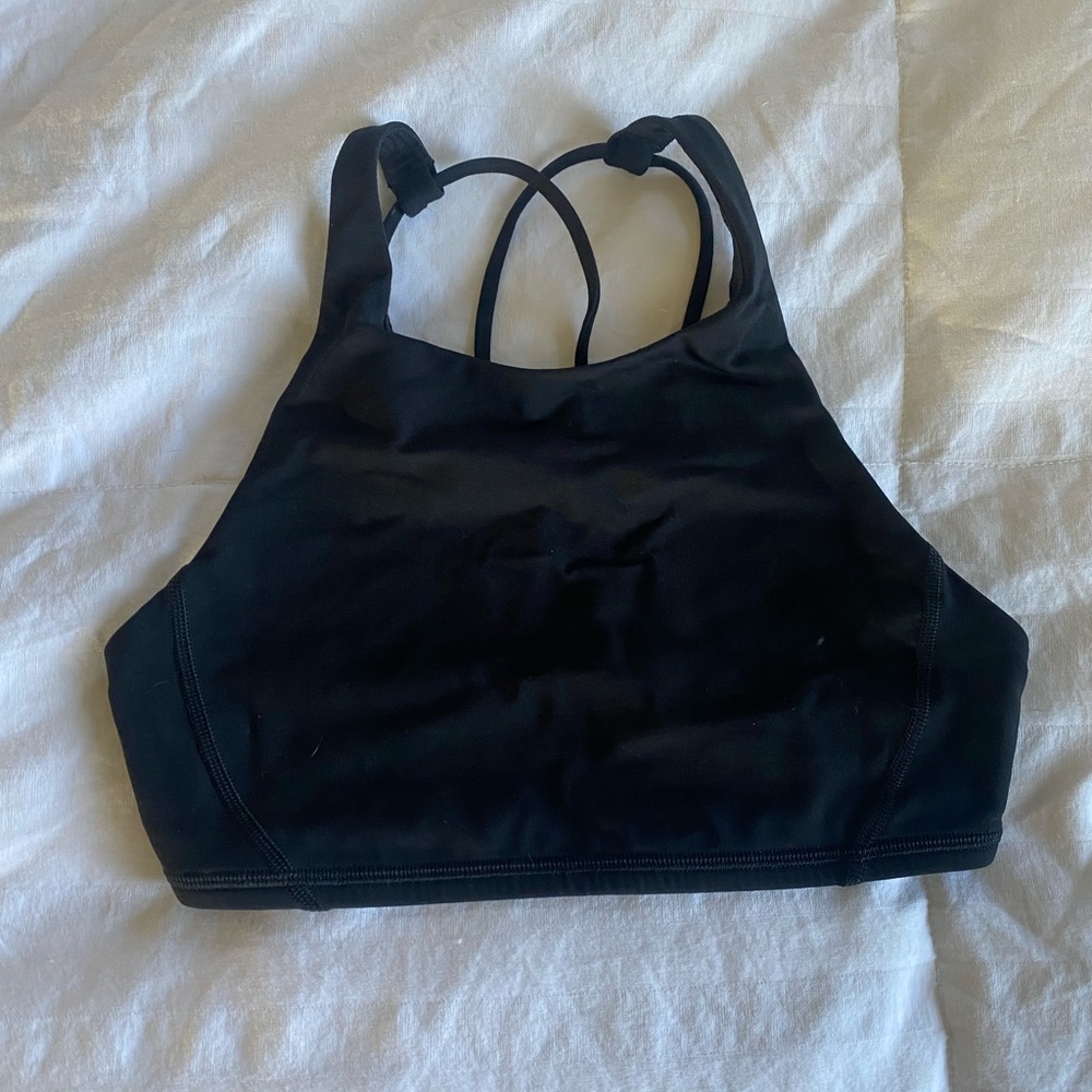High Neck Lululemon Sports Bra